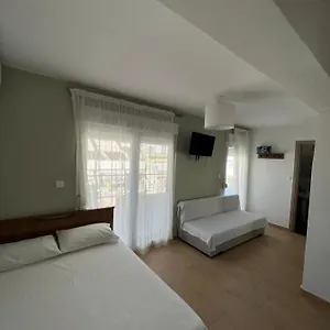  Apartament Happy Traveller Skg
