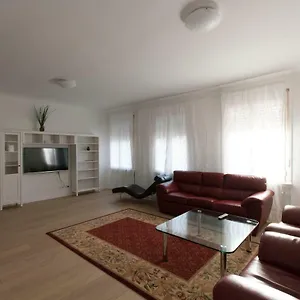 https://city-center-apartment-1010.vienna-besthotels.com